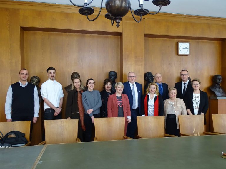 29872554 1929892353728592 6264453089275849242 o